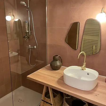 Au Coeur De Ste Max, La Terracota 4 Pers Avec Parking