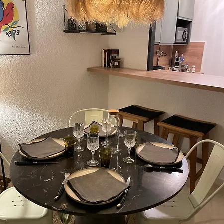 Apartment Au Coeur De Ste Max, La Terracota 4 Pers Avec Parking *