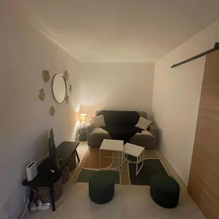 Au Coeur De Ste Max, La Terracota 4 Pers Avec Parking Apartment *