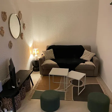 Au Coeur De Ste Max, La Terracota 4 Pers Avec Parking Apartment