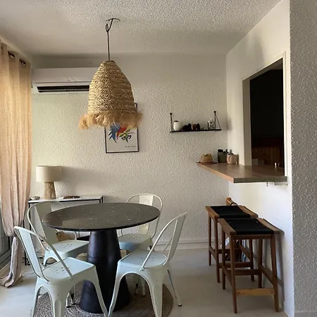Apartment Au Coeur De Ste Max, La Terracota 4 Pers Avec Parking