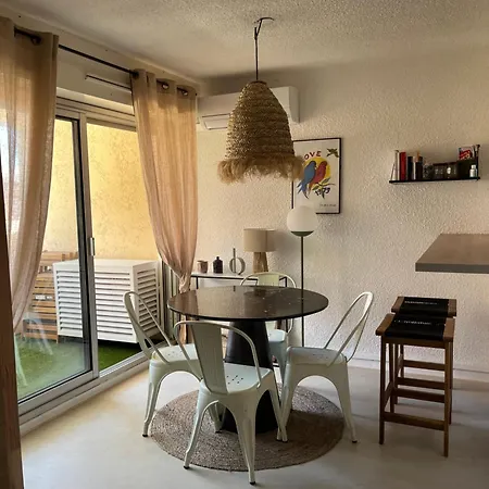 Au Coeur De Ste Max, La Terracota 4 Pers Avec Parking Apartment *