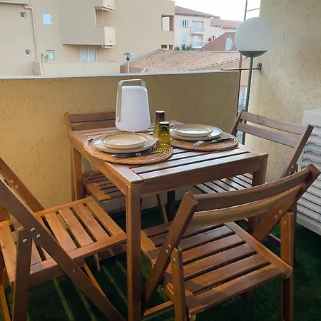 Au Coeur De Ste Max, La Terracota 4 Pers Avec Parking Appartamento