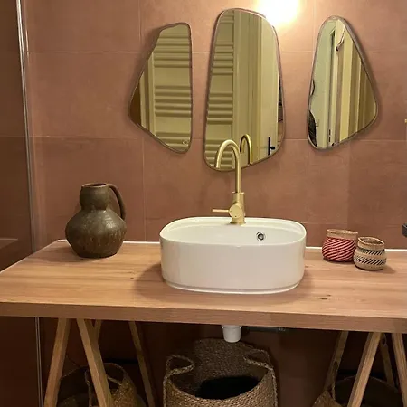 Appartamento Au Coeur De Ste Max, La Terracota 4 Pers Avec Parking *