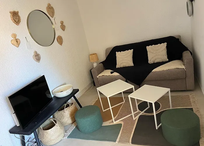 Au Coeur De Ste Max, La Terracota 4 Pers Avec Parking * Sainte-Maxime